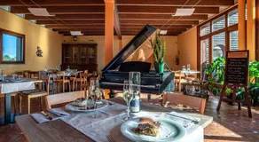 Hotel Caneo - Image 2