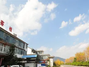 Xizhou Yun'er Fishing House Inn - Image 4