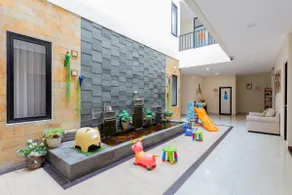 Sans Hotel Box Mansion Surabaya by RedDoorz - Image 3