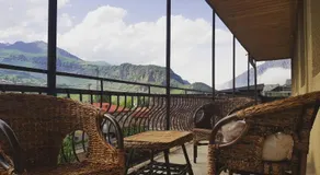 Sunny Mountain House - Image 3