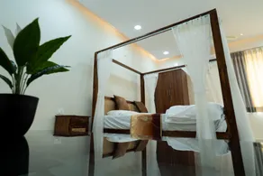 Le Penguin Serviced Apartments - Image 2