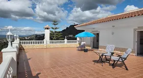 Panoramic Views near Coast and Nature Trails - Image 4