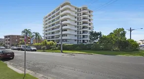 St Tropez Apartment 43 - Image 4