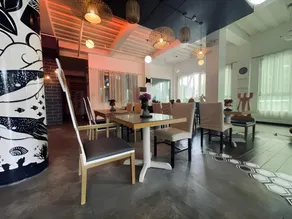 The ApplePeach House - Image 3