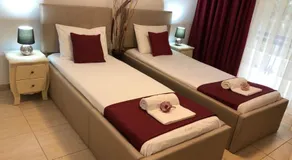 Academy Hotel - Image 2