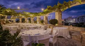 Venti D'Amare Suites - Image 3
