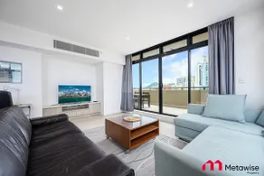 LuxLiving Sydney CBD 2 BEDs Luxury Modern Apartment - Image 2