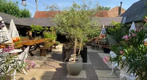 The Great Western Arms - Image 2