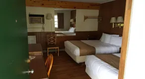 Budget Host Inn - Image 2