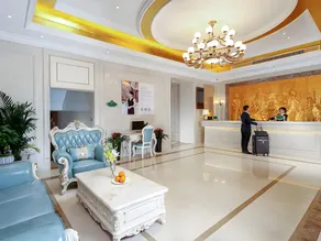 Vienna Hotel Hunan Yueyang Exhibition Center Industrial Park - Image 3