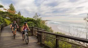 Charming 1BR beachside retreat steps from dog beach - Image 5