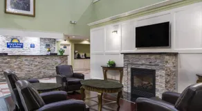 Days Inn by Wyndham Columbus East Airport - Image 3