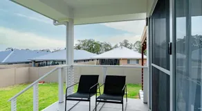 Hunter Valley Modern 4-Bedroom House - Image 5