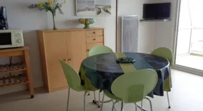 Appartement 3* face mer avec balcon, cuisine équipée, parking privé, proche club nautique - FR-1-672-3 - Image 3