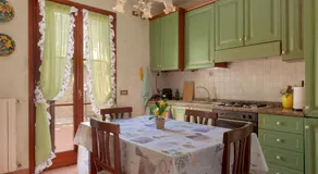Ferienhaus mit Grill und Garten | Bergblick - Image 3