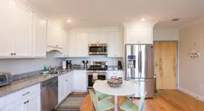 2BR2BA South End Gem Steps to Northeastern - Image 3