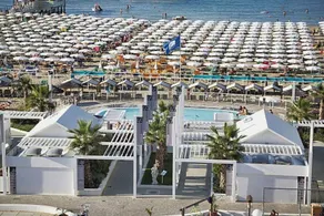 Ambra Hotel Cattolica - Image 5