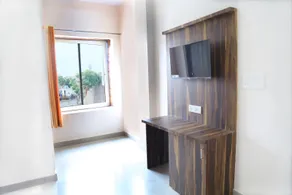 Hotel Keshavam inn - Image 2