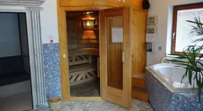 Edelsteinhotel Guniwirt - Image 5