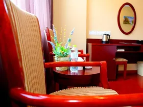 GreenTree Inn Zhenjiang Jiangsu Science and Technology university Youth Square Express Hotel - Image 2