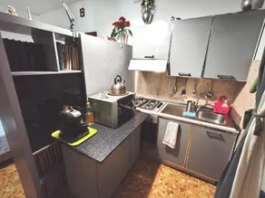 Apartamento con jardín - Image 4