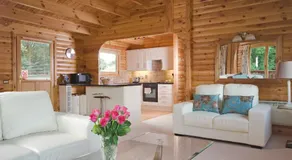 South Winchester Lodges - Image 2