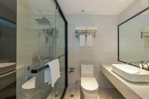 Borrman Hotel Yibin Daguan Pavilion - Image 4