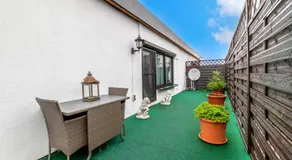 PMC Business Apartments - Image 5