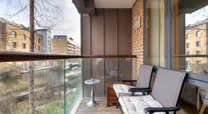 D8 - Canal View Apartment - Image 3