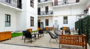 Palace Bulevard Inn - Image 5
