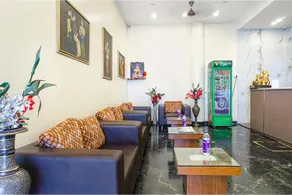 FabHotel Golden Emerald - Image 5