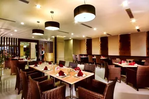 Orchardz Hotel Ayani - Image 2