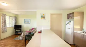 ARCADIA -Straddie original 3 bedroom house with ocean views - Image 4