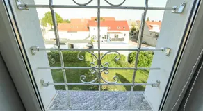 Happy -Apartments - Image 4