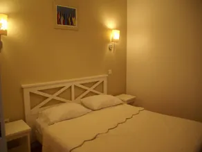 Apartment in Guidel by the Seafront - Image 2