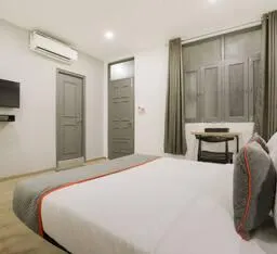 Super Hotel JP Palace - Image 3