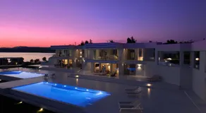 OLYN VILLAS - Image 3