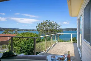 Metawise Stylish 2-Bedroom Home with Easy CBD Ac - Image 4