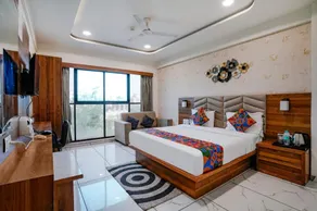 Goroomgo Asiana Motera Ahmedabad - Image 2