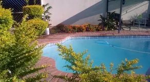 Comfort Palace Guesthouse - Image 3