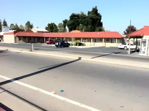 Reedley Inn - Image 5