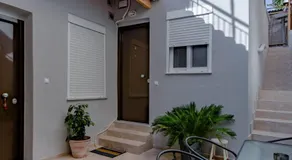 Renovated 2BD house close to Pireus port - Image 3