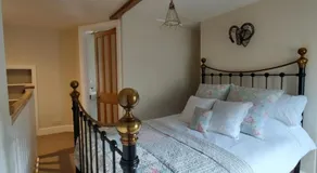Cottage St Etheldreda, restauré avec amour et impeccablement présenté - Image 2