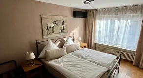 stylish suite OldTown free parking Air Condition - Image 2