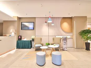 Homeinn Hotel (Changchun Jilin University Second Hospital Yatai Campus Animal and Plant Park) - Image 2