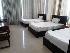 Old Durbar Hotel & Restaurant - Image 4