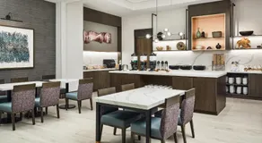 Apiary Hotel Belleview Station Denver - Image 4