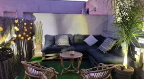 AppartCosy Emplacement Idéal avec Terrasse & Parking Privé - Image 5
