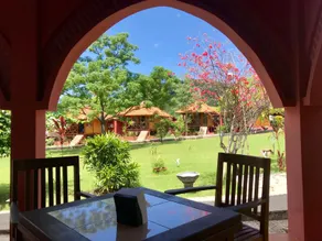 Yut's Inn Flower Paradise Gili Gede - Image 5