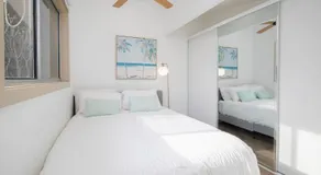 Lake House Studio - A Peaceful Waterfront Hideaway - Image 2